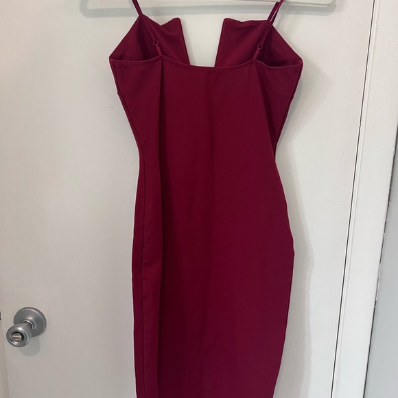 Dress - Picture 4 of 4